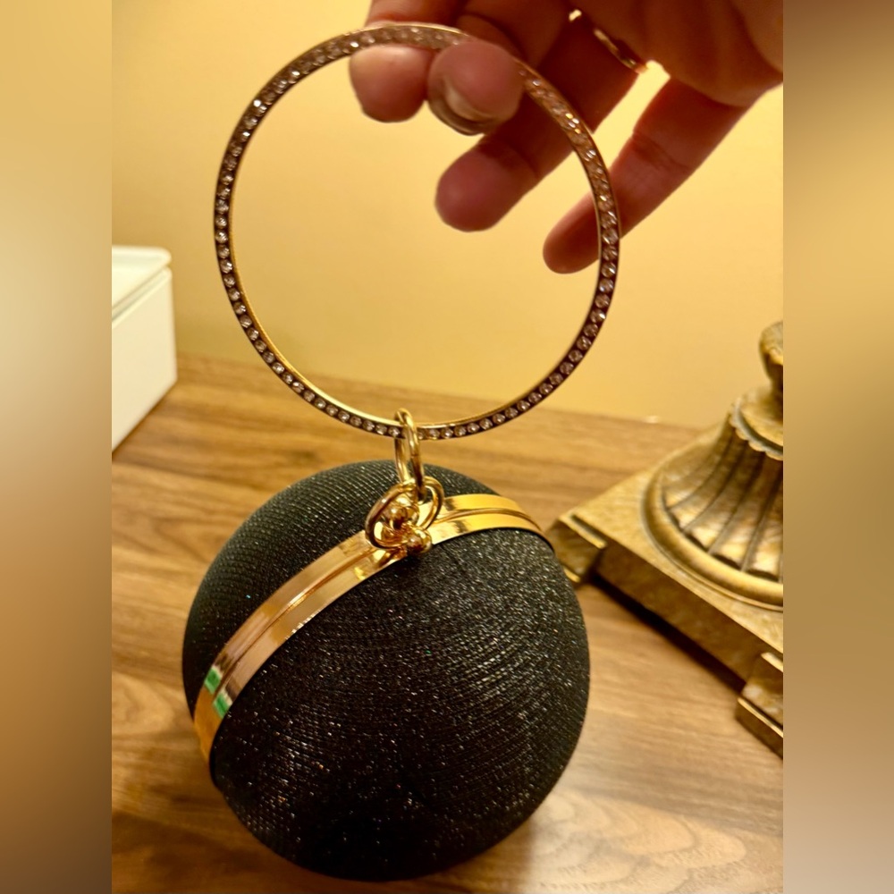 BNIP Sparkling Black and Gold Spherical Clutch